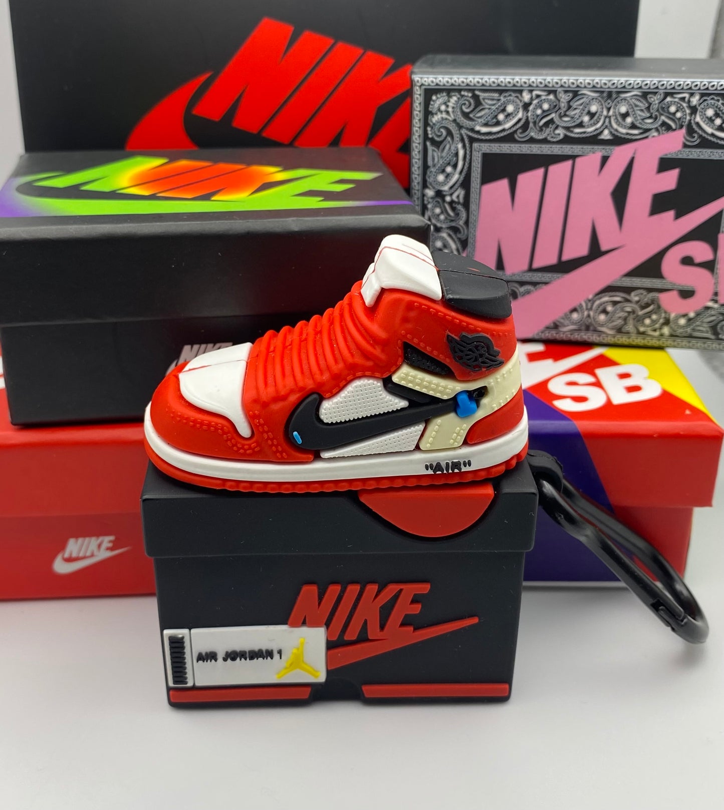 Cover AirPods Chicago