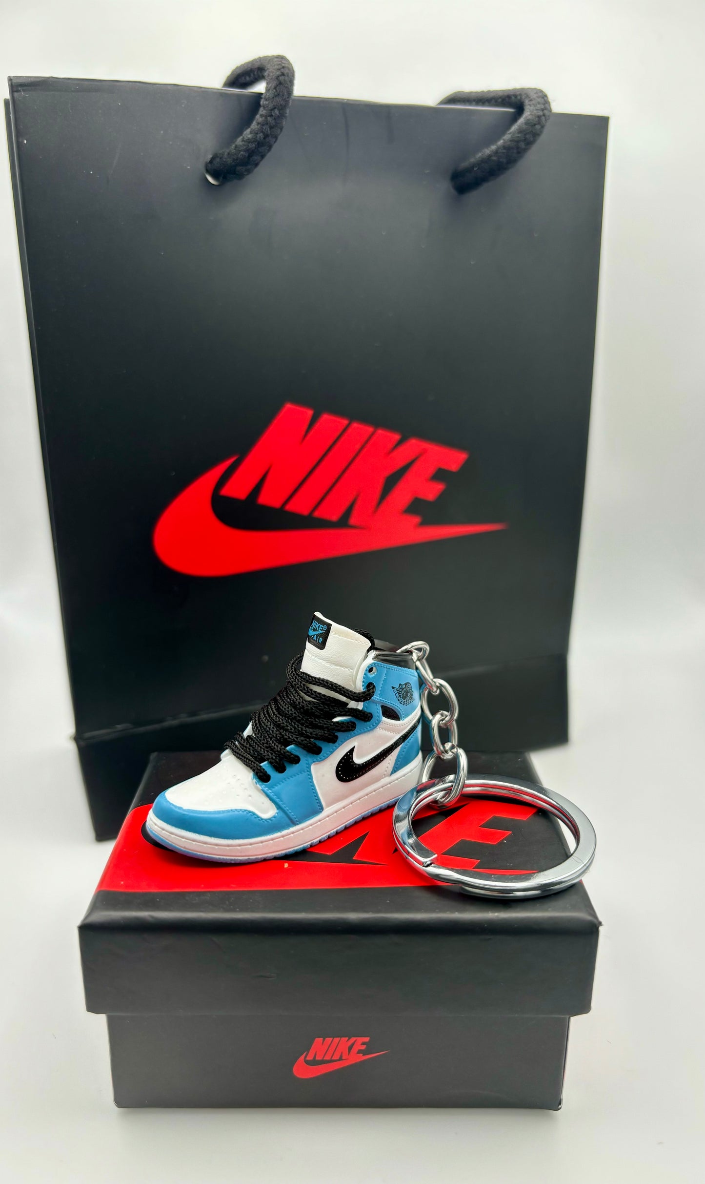 Jordan 1 university blue