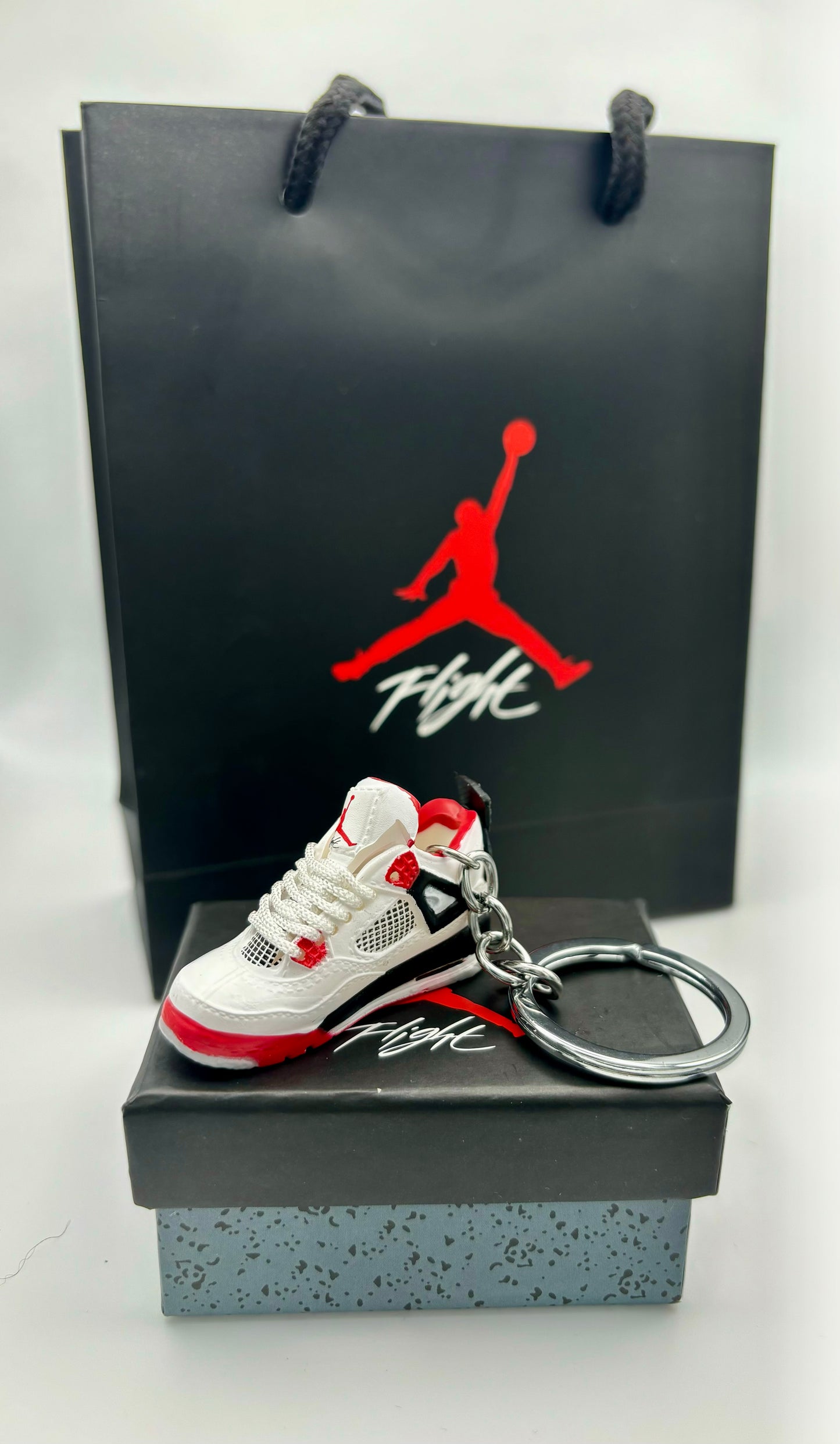Jordan 4 Fire Red